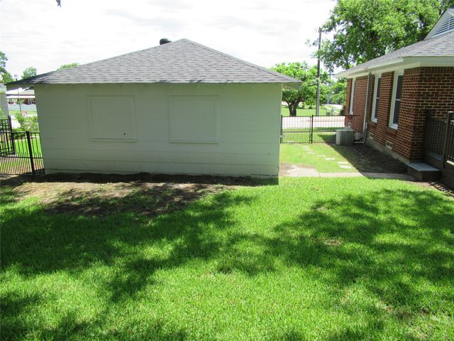 106 S Clark Street, Rockwall, TX 75087