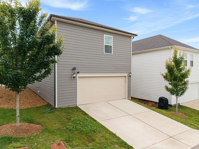 7420 Blue Gable Rd, Hermitage, TN 37076
