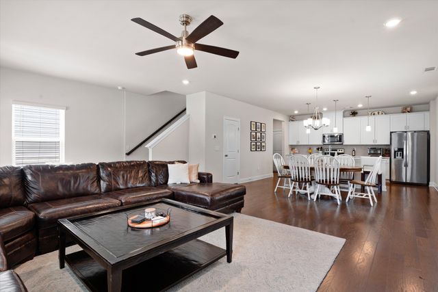 7420 Blue Gable Rd, Hermitage, TN 37076