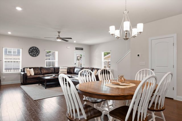 7420 Blue Gable Rd, Hermitage, TN 37076