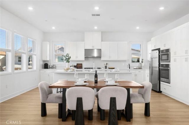 241 Proctor, Irvine, CA 92618