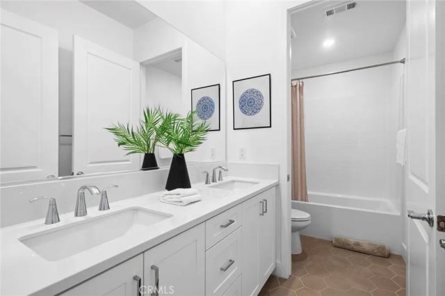 241 Proctor, Irvine, CA 92618