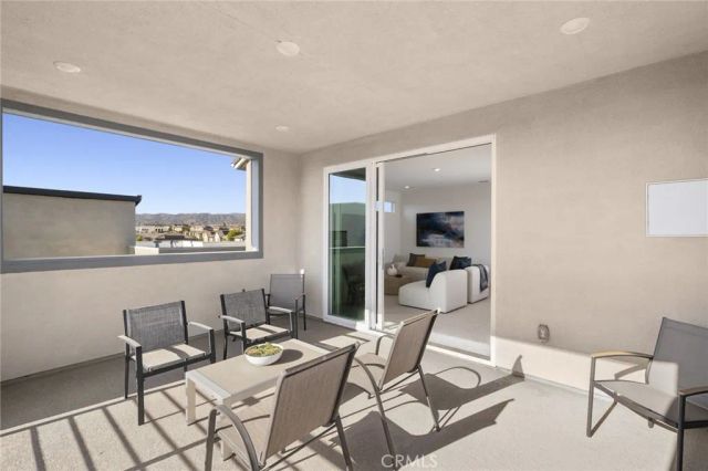 241 Proctor, Irvine, CA 92618