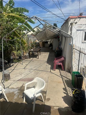 6534 4th, Los Angeles, CA 90043