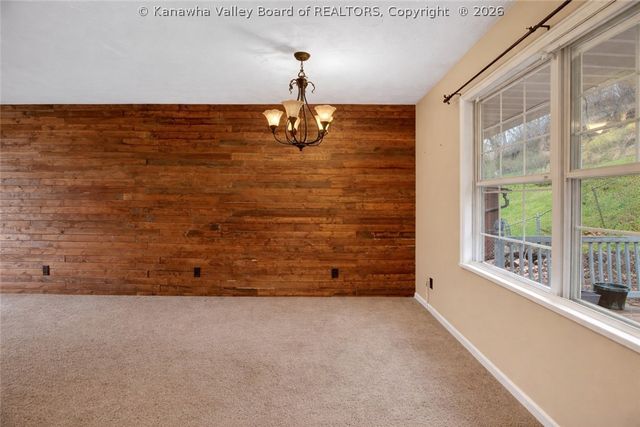 97 Janette Drive, Poca, WV 25159