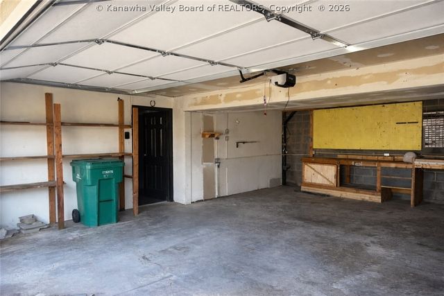 97 Janette Drive, Poca, WV 25159