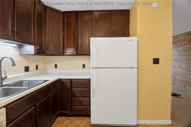 97 Janette Drive, Poca, WV 25159