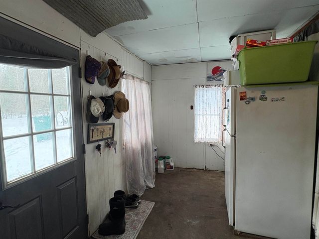 212 W Park Road, Harrison, MI 48625