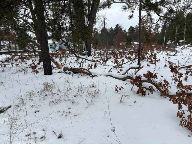 212 W Park Road, Harrison, MI 48625