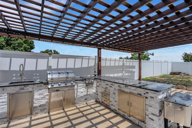 7929 ASHLEY POINTE DRIVE, Lakeland, FL 33810