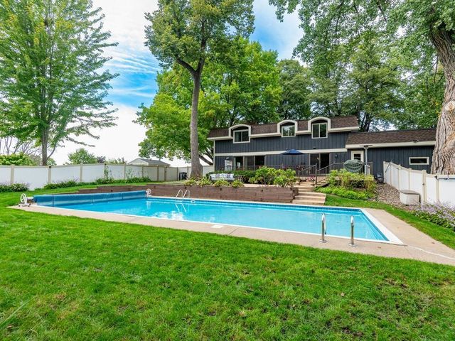 3469 Sycamore Trail SW, Prior Lake, MN 55372
