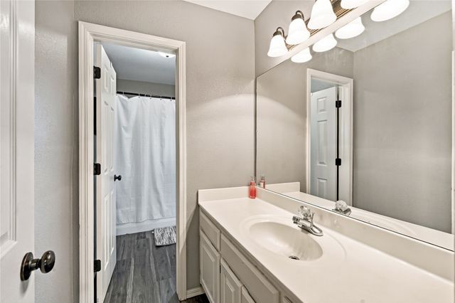 3100 W Lansing Circle, Broken Arrow, OK 74012