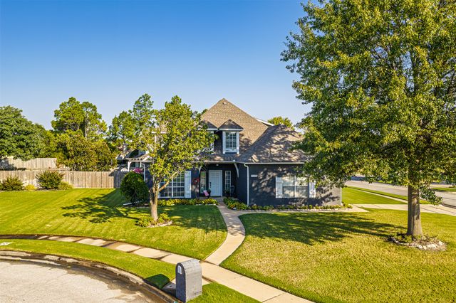 3100 W Lansing Circle, Broken Arrow, OK 74012