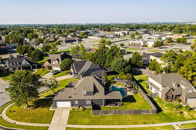 3100 W Lansing Circle, Broken Arrow, OK 74012