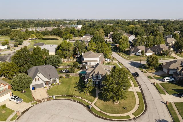 3100 W Lansing Circle, Broken Arrow, OK 74012