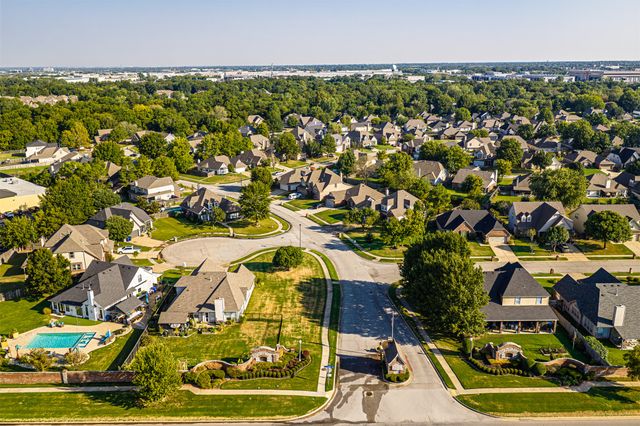 3100 W Lansing Circle, Broken Arrow, OK 74012