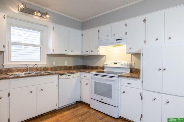 2908 S 136 Street, Omaha, NE 68144