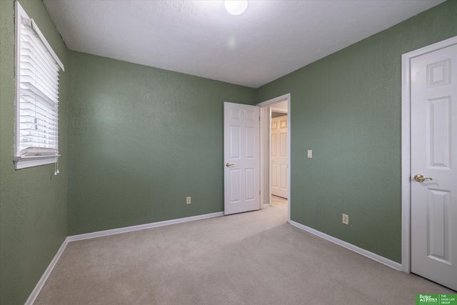 2908 S 136 Street, Omaha, NE 68144