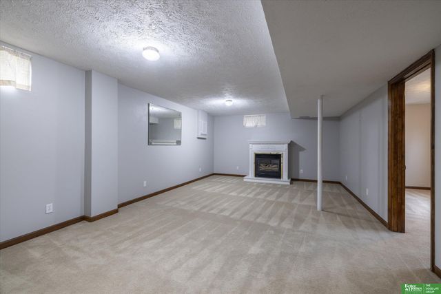 2908 S 136 Street, Omaha, NE 68144