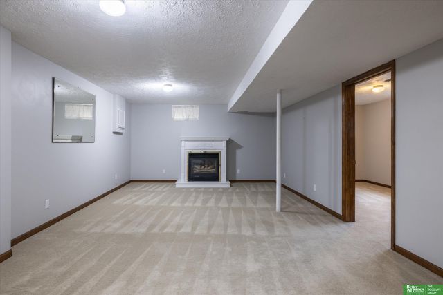 2908 S 136 Street, Omaha, NE 68144