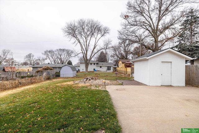 2908 S 136 Street, Omaha, NE 68144