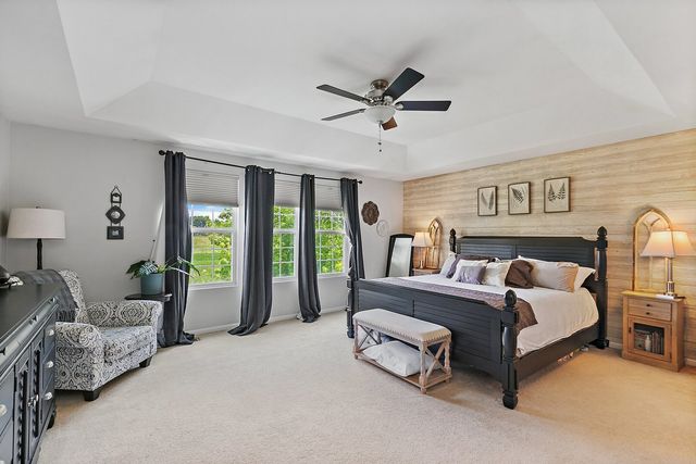 3512 Chancery Lane, Carpentersville, IL 60110