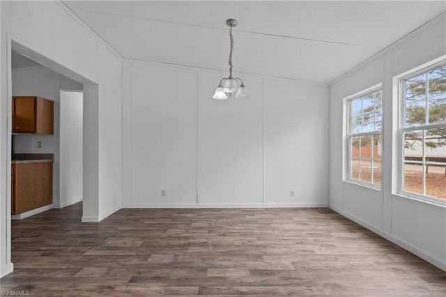 509 N Foster Street, Liberty, NC 27298