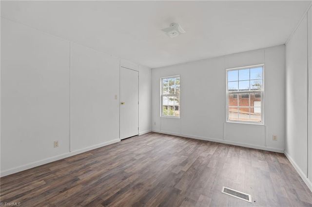 509 N Foster Street, Liberty, NC 27298