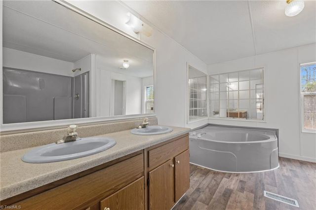 509 N Foster Street, Liberty, NC 27298