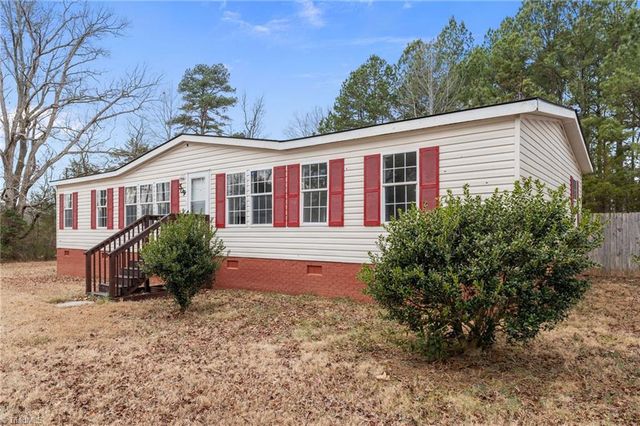 509 N Foster Street, Liberty, NC 27298