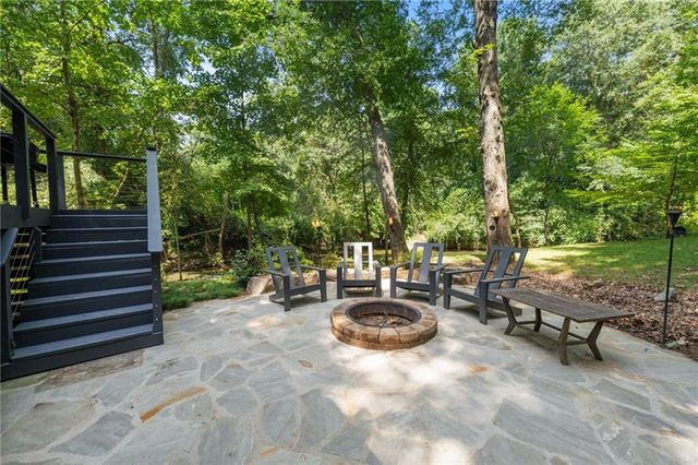 460 Valley Green Drive NE, Atlanta, GA 30342