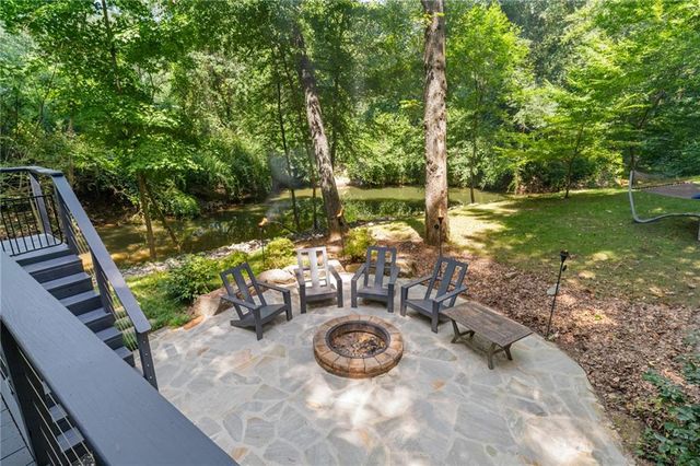 460 Valley Green Drive NE, Atlanta, GA 30342