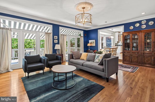 8750 COPELAND POND CT, Fairfax, VA 22031