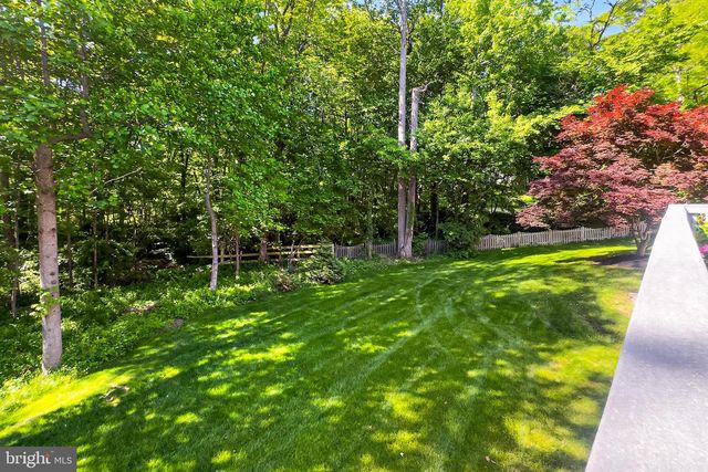 8750 COPELAND POND CT, Fairfax, VA 22031
