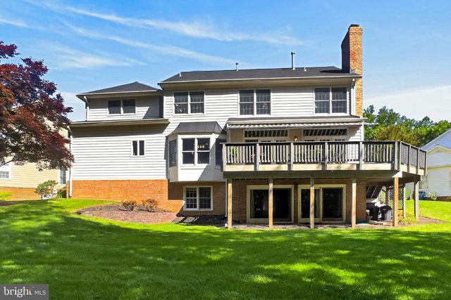8750 COPELAND POND CT, Fairfax, VA 22031