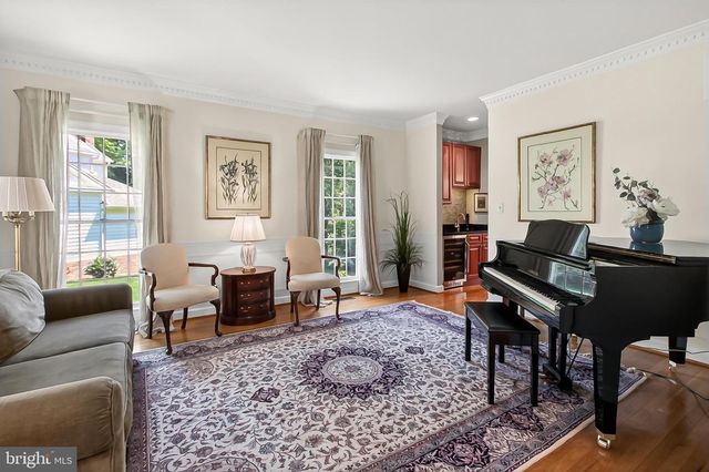 8750 COPELAND POND CT, Fairfax, VA 22031