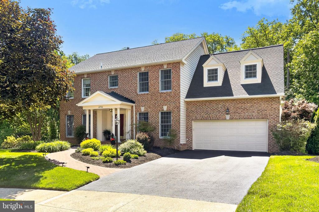 8750 COPELAND POND CT, Fairfax, VA 22031