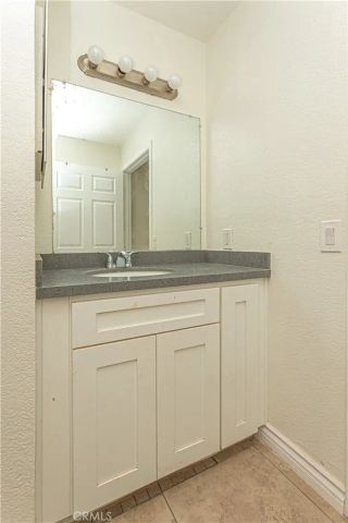 1265 Kendall 811, San Bernardino, CA 92407