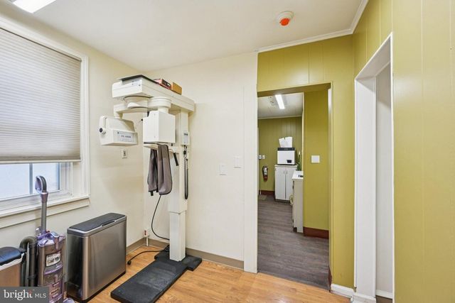 306 E 4TH ST, Bridgeport, PA 19405