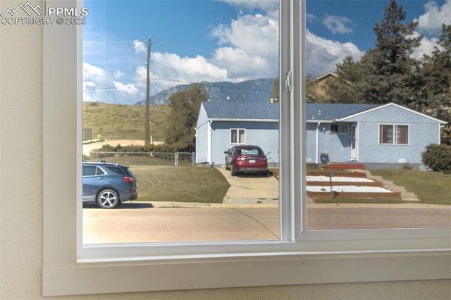 1243 Hartford Street, Colorado Springs, CO 80906