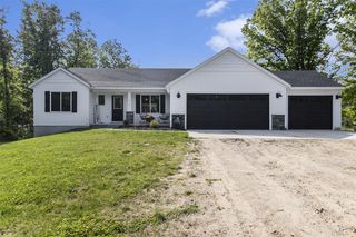 8114 E 72nd Street #2, Newaygo, MI 49337