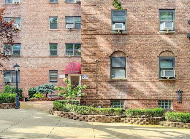 102-45 67th Road 1P, Forest Hills, NY 11375