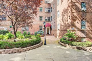 102-45 67th Road 1P, Forest Hills, NY 11375