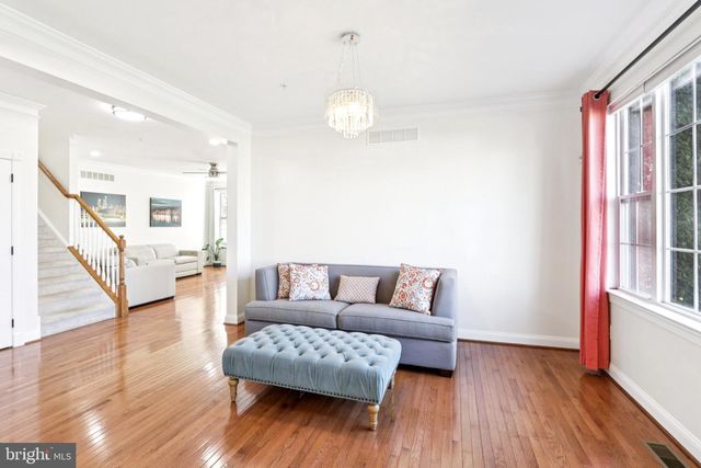 1035 THORNDALE DR, Lansdale, PA 19446