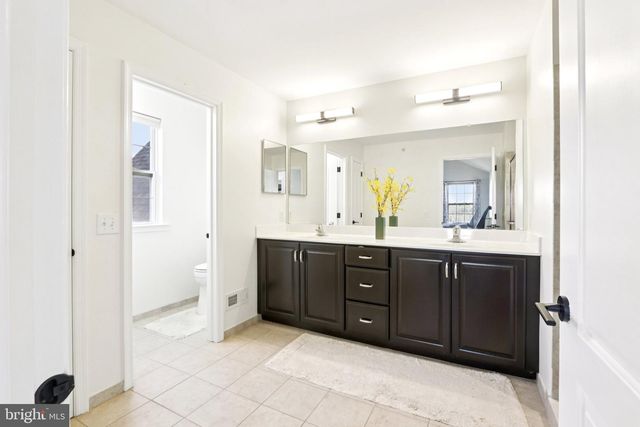 1035 THORNDALE DR, Lansdale, PA 19446