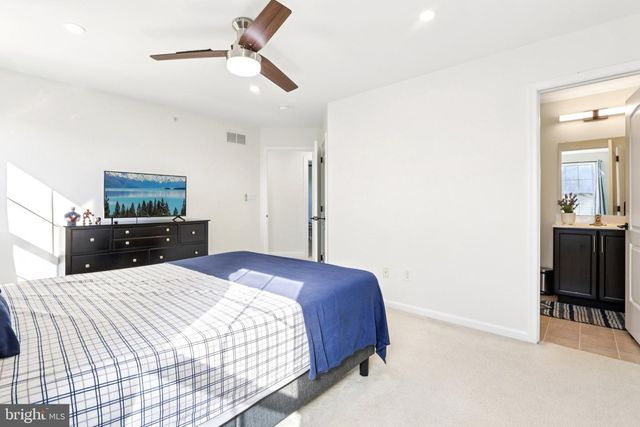 1035 THORNDALE DR, Lansdale, PA 19446