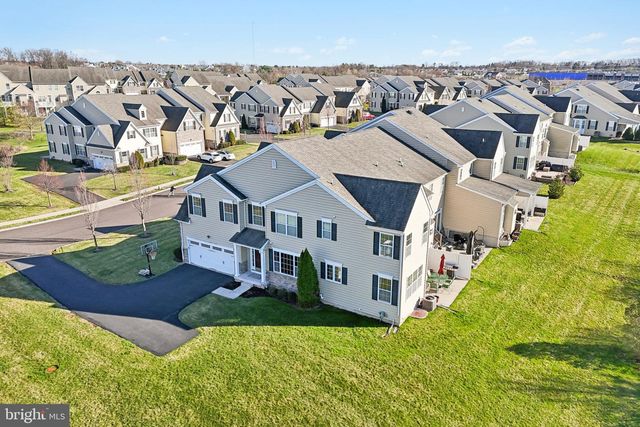 1035 THORNDALE DR, Lansdale, PA 19446