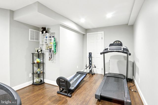 1035 THORNDALE DR, Lansdale, PA 19446