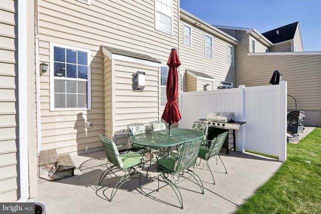 1035 THORNDALE DR, Lansdale, PA 19446