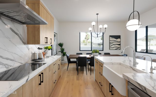 4707 N 73RD Street, Scottsdale, AZ 85251